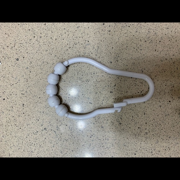 curtain, 11 ezslide curt.hooks,redrug ,curt, 2pics - Picture 4 of 7